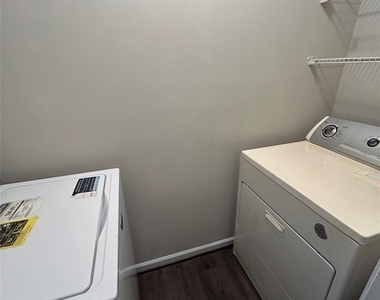 15105 Deshler Court - Photo Thumbnail 18
