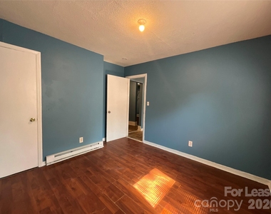 1801 Newland Road - Photo Thumbnail 4