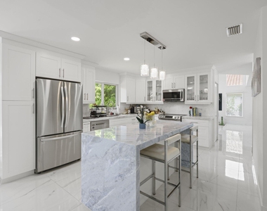 4734 Nw 5th Court - Photo Thumbnail 2