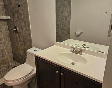 4158 Inverrary Drive - Photo Thumbnail 5