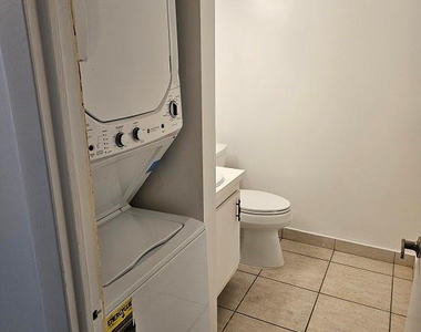 4158 Inverrary Drive - Photo Thumbnail 12