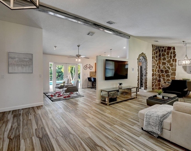 509 Eldorado Lane - Photo Thumbnail 2