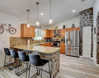 509 Eldorado Lane - Photo Thumbnail 9
