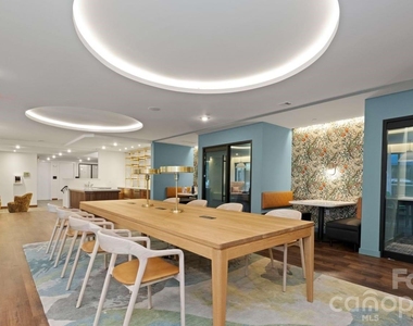 426 N Tryon Street - Photo Thumbnail 33