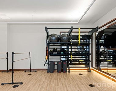 426 N Tryon Street - Photo Thumbnail 35