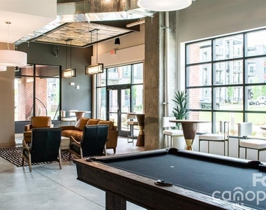 1308 Lorna Street - Photo Thumbnail 9