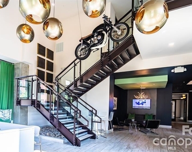 1308 Lorna Street - Photo Thumbnail 4