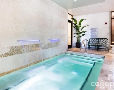 1308 Lorna Street - Photo Thumbnail 5