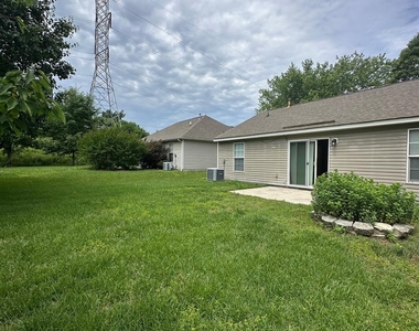 14108 Riding Hill Avenue - Photo Thumbnail 11
