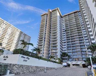 2030 S Ocean Drive - Photo Thumbnail 36