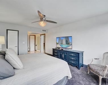 2030 S Ocean Drive - Photo Thumbnail 23