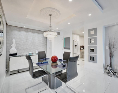 2030 S Ocean Drive - Photo Thumbnail 9