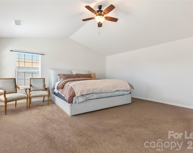 10008 Brawley Lane - Photo Thumbnail 20