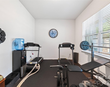 10008 Brawley Lane - Photo Thumbnail 10
