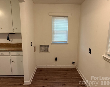 6009 Monteith Drive - Photo Thumbnail 9