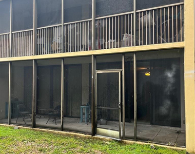2810 Sw 87th Avenue - Photo Thumbnail 14