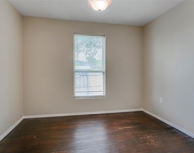 818 E Woodin Boulevard - Photo Thumbnail 20