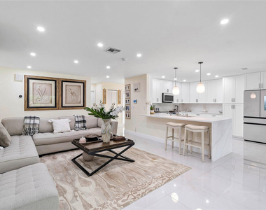 10209 Vestal Court - Photo Thumbnail 14