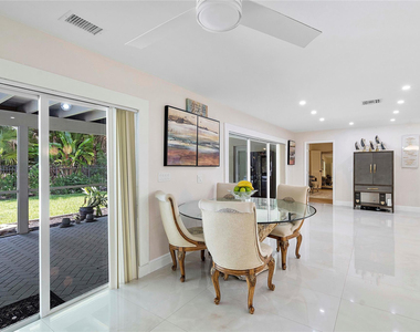 10209 Vestal Court - Photo Thumbnail 19