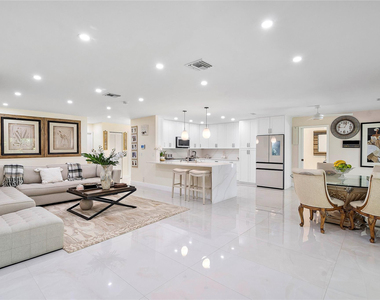 10209 Vestal Court - Photo Thumbnail 12