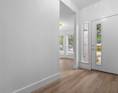 7205 Airline Drive - Photo Thumbnail 2