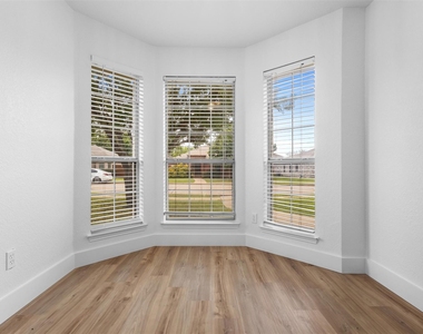7205 Airline Drive - Photo Thumbnail 13