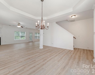 7007 Advocator Lane - Photo Thumbnail 4