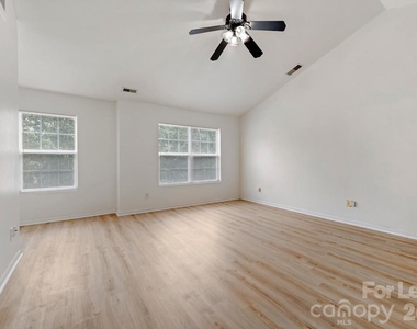7007 Advocator Lane - Photo Thumbnail 12