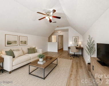 7007 Advocator Lane - Photo Thumbnail 10