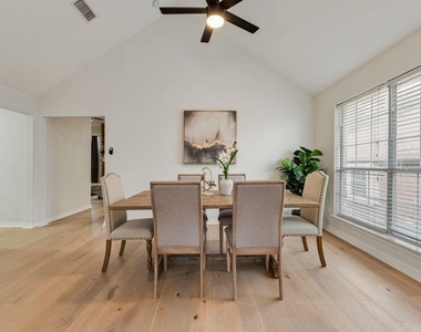 1412 Melody Lane - Photo Thumbnail 5