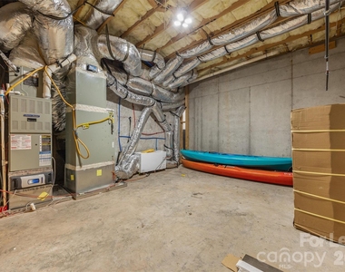 334 Stone Cliff Lane - Photo Thumbnail 31