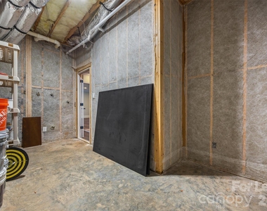 334 Stone Cliff Lane - Photo Thumbnail 33