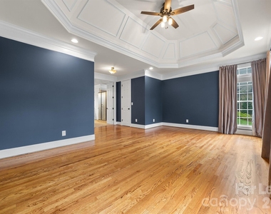 334 Stone Cliff Lane - Photo Thumbnail 14