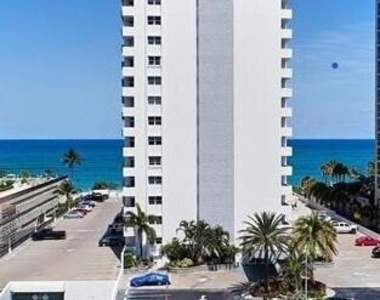 4250 Galt Ocean Drive - Photo Thumbnail 33