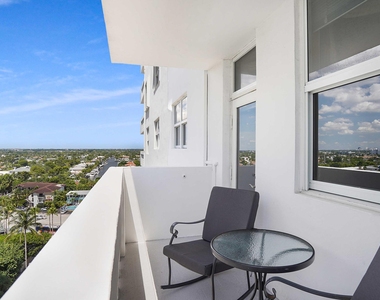 4250 Galt Ocean Drive - Photo Thumbnail 21
