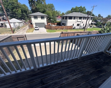 5355 Richard Avenue - Photo Thumbnail 11