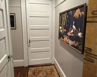 404 W 8th Street - Photo Thumbnail 23