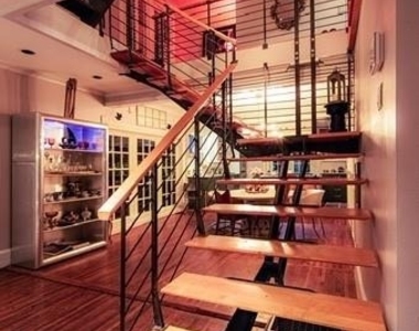 404 W 8th Street - Photo Thumbnail 15