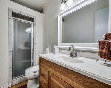 233 Esquire Estates Road - Photo Thumbnail 17