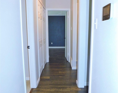 720 Chisholm Trail - Photo Thumbnail 10