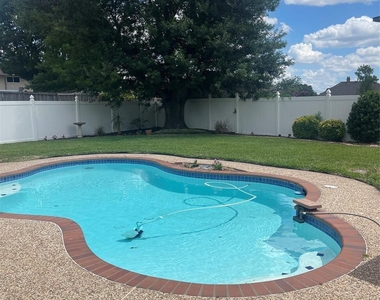 2312 Bush Circle - Photo Thumbnail 1