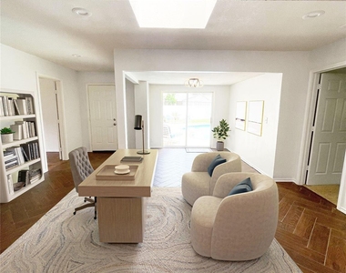 2312 Bush Circle - Photo Thumbnail 6