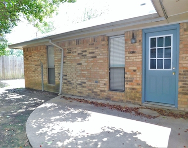 8865 Camfield Way - Photo Thumbnail 17