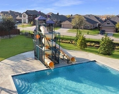 429 Foxcraft Drive - Photo Thumbnail 22