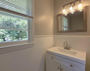 502 Cardinal Court - Photo Thumbnail 14