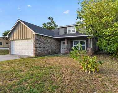 1216 W Nelson Street - Photo Thumbnail 22