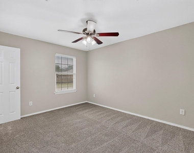 127 Abelia Drive - Photo Thumbnail 28