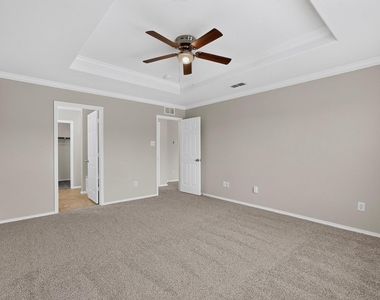 127 Abelia Drive - Photo Thumbnail 17