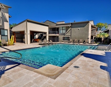 5909 Birchbrook Drive - Photo Thumbnail 10