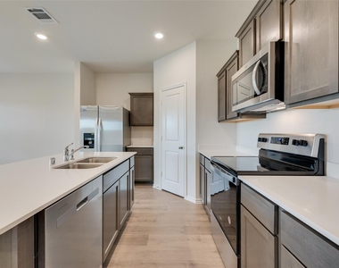 1428 Millstead Rill Drive - Photo Thumbnail 4